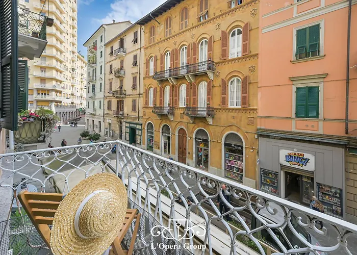 Mare Aurum - L'opera Group * ラ・スペツィア