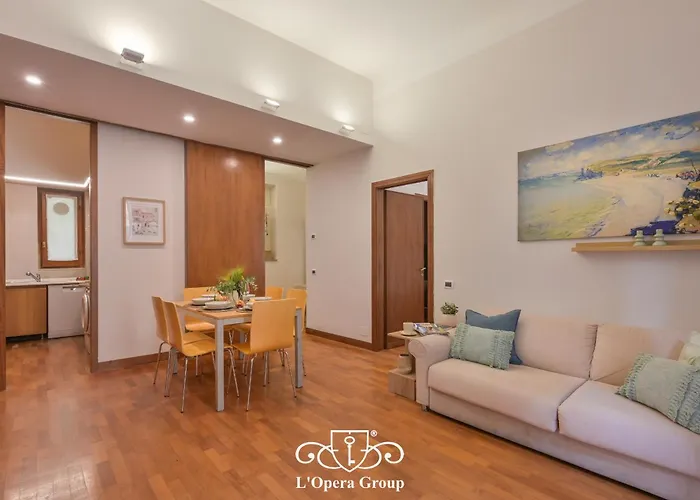 Mare Aurum - L'opera Group ラ・スペツィア